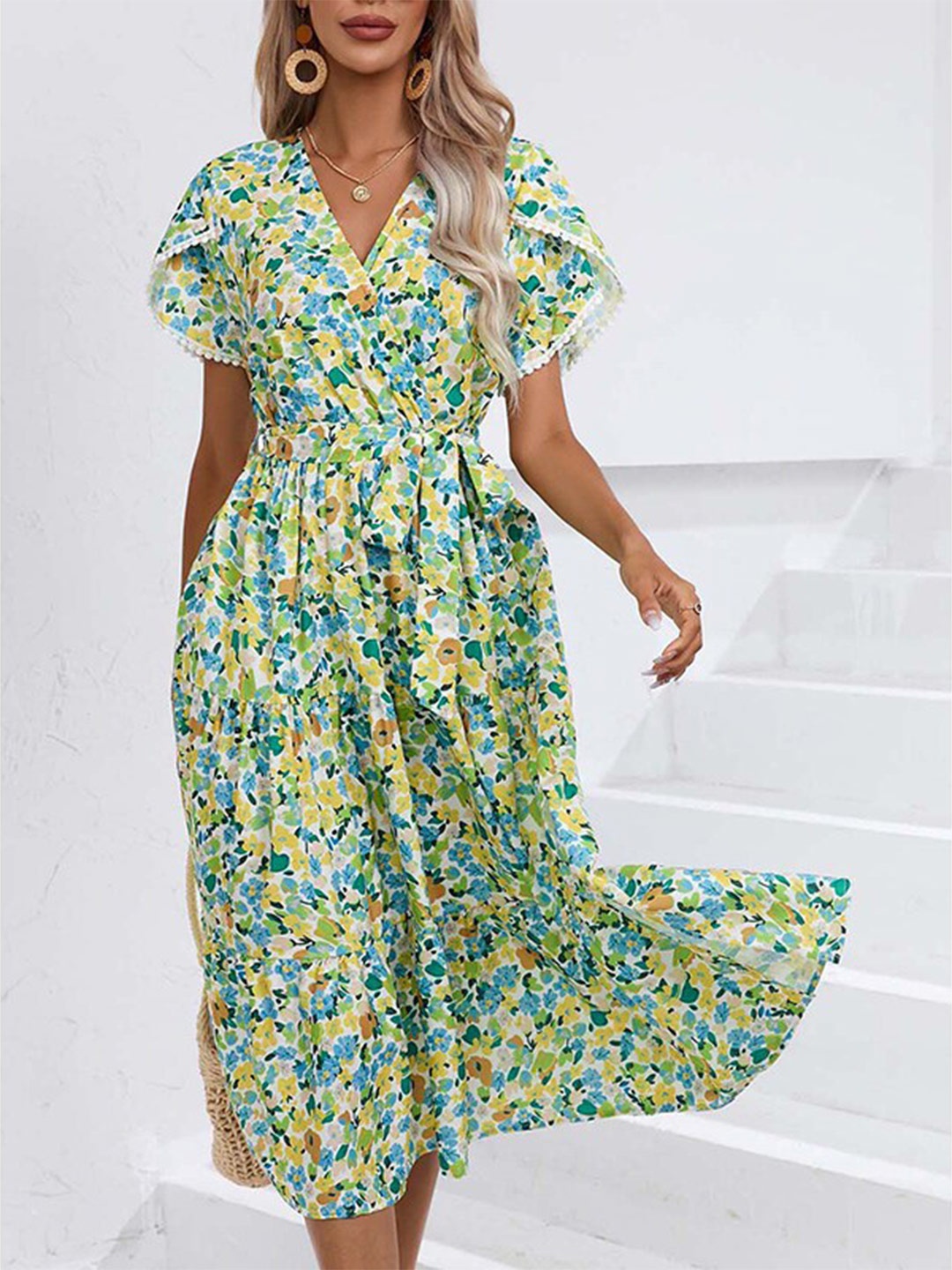 

StyleCast Green Floral Printed Flutter Sleeves Fit And Flare Midi Dress