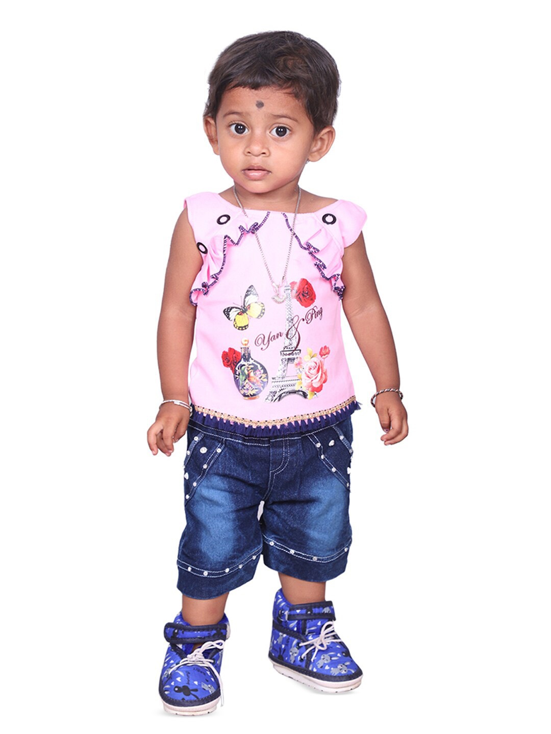 

BAESD Kids Printed Top With Denim Shorts, Yellow