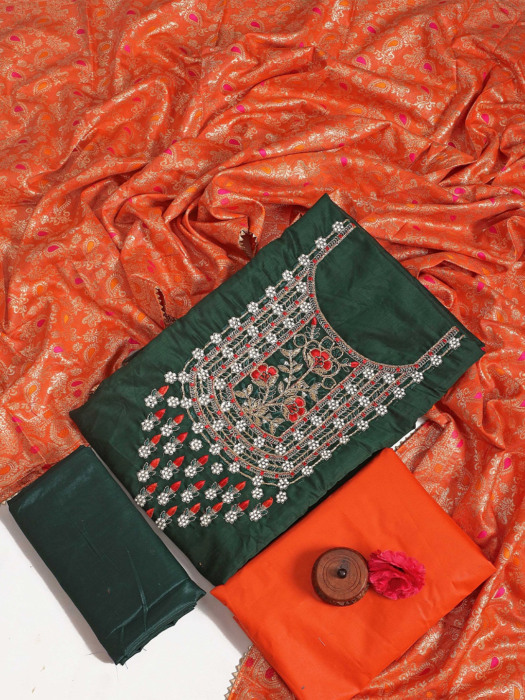 

STAVA CREATION Floral Embroidered Unstitched Dress Material, Green