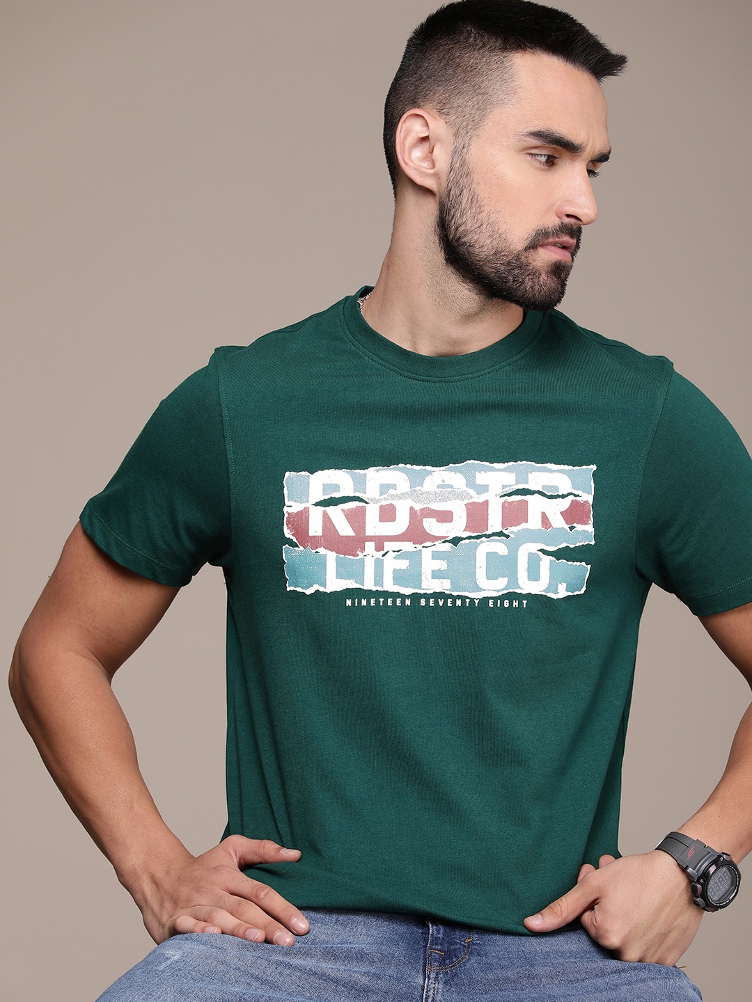 

Roadster Men Graphic Printed T-shirt, Green