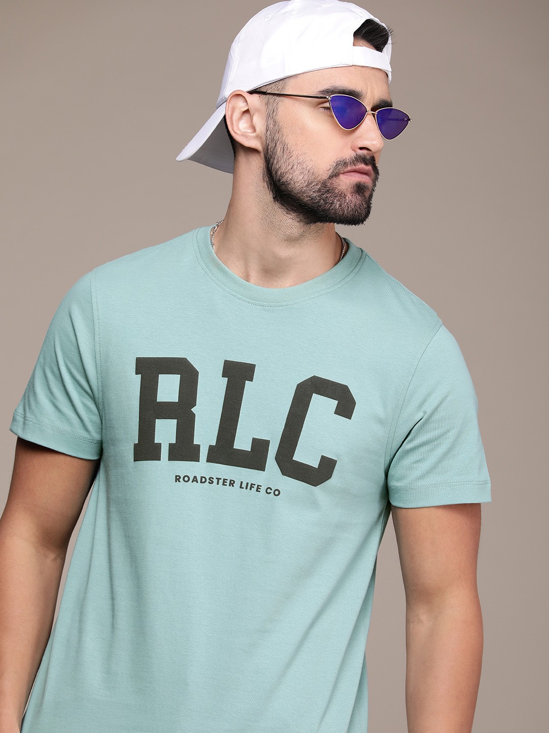 

Roadster Men Typography Printed T-shirt, Blue