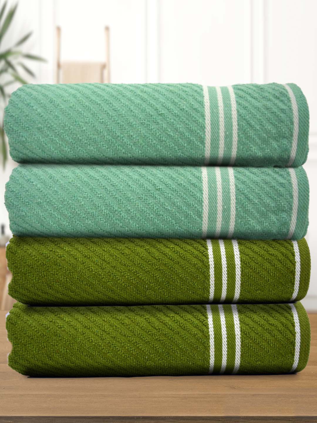 

Athom Living Green & White 4 Pieces Striped Terry Cotton Bath Towels