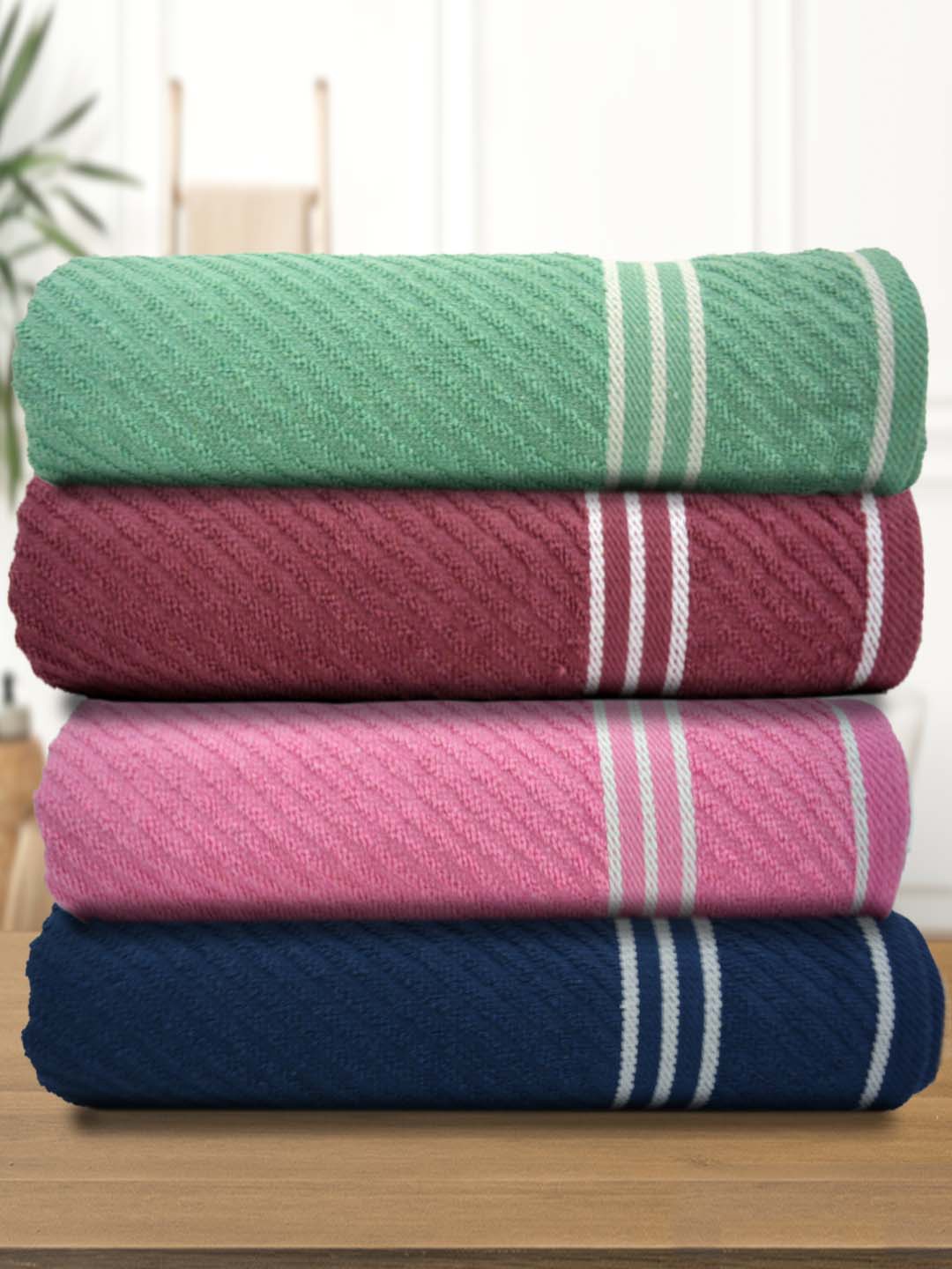 

Athom Living Green & Pink 4 Pieces Striped Terry Cotton Bath Towels
