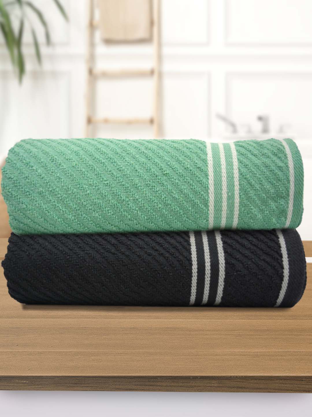 

Athom Living Green & Black 2 Pieces Striped 400 GSM Cotton Bath Towels