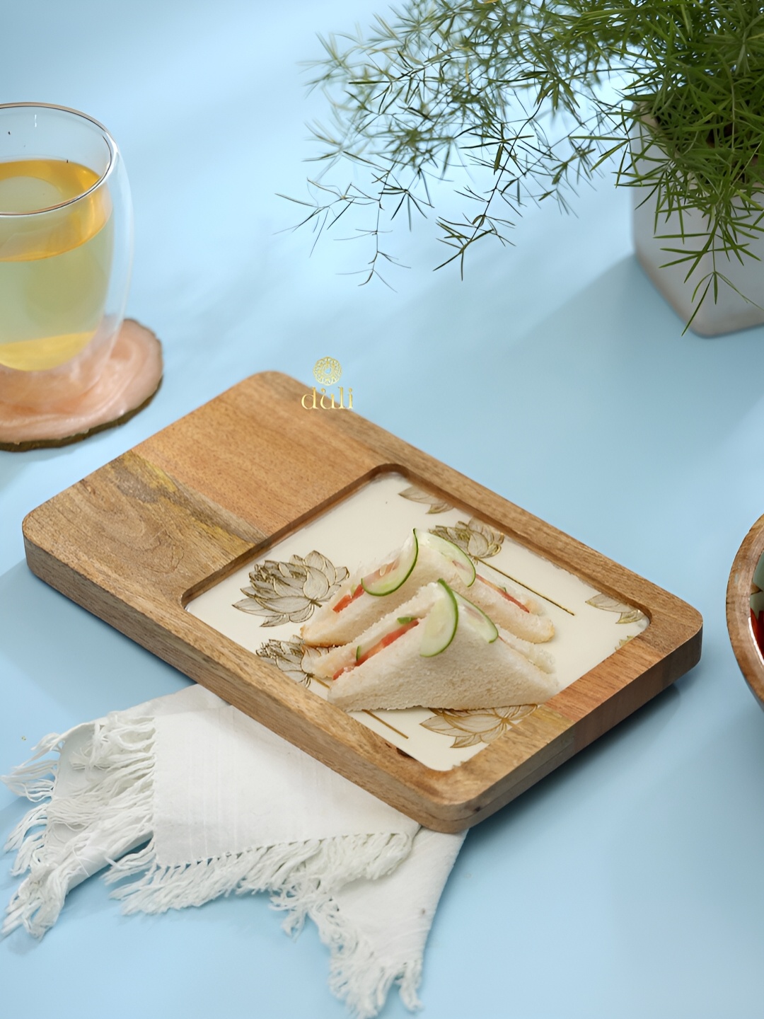 

DULI White & Brown Enameled Wooden Rectangular Serving Tray