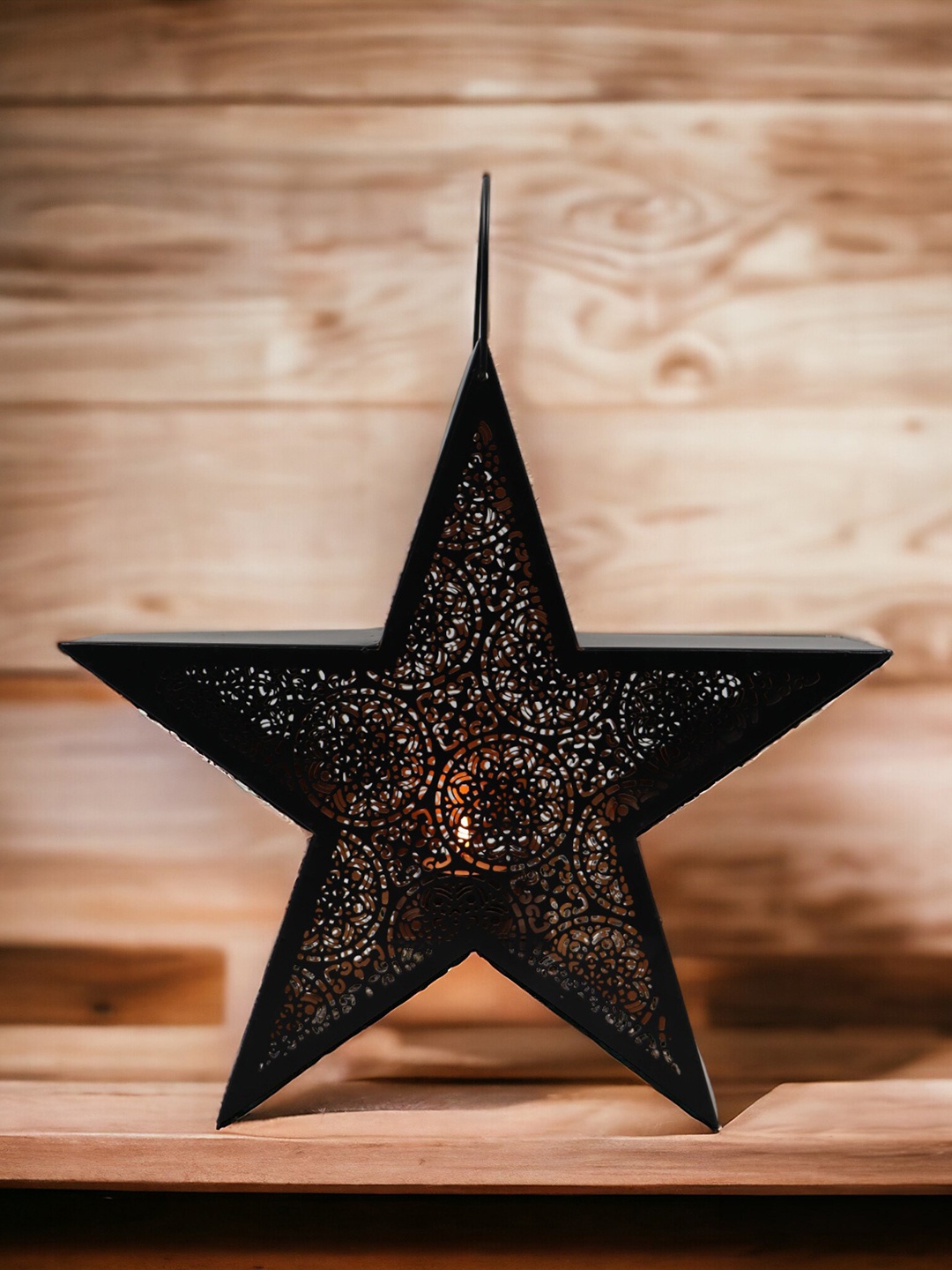 

HOSLEY Black Star Shaped Textured Hanging Tealight Candle Holder