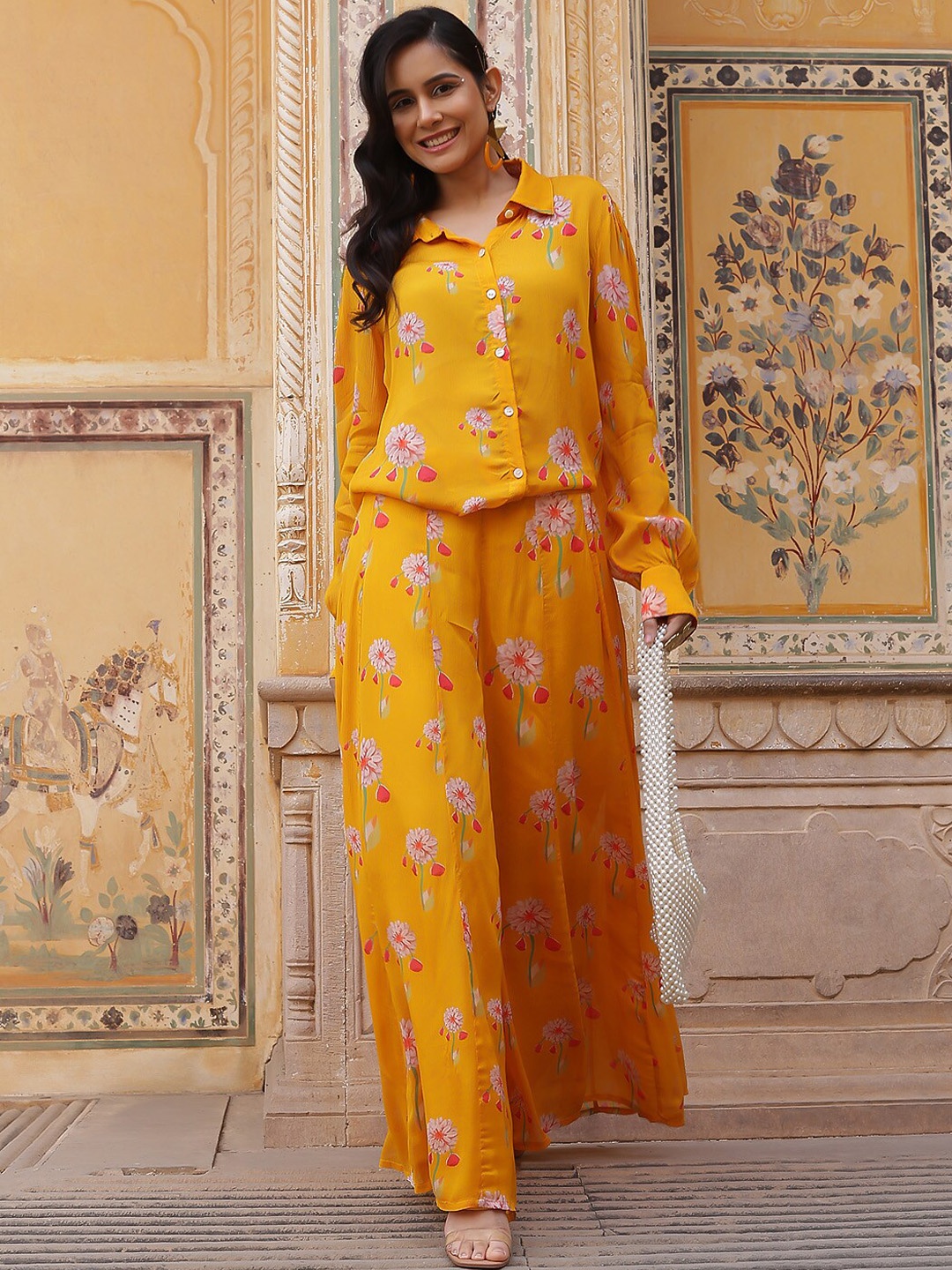 

AKS Couture Floral Printed Shirt With Palazzo, Yellow