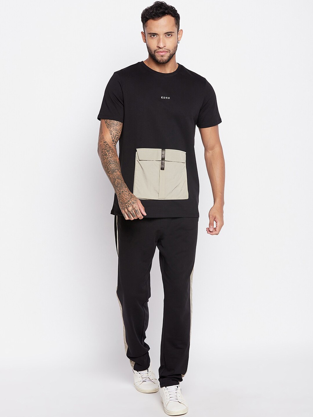 

EDRIO Printed Pure Cotton T-Shirt With Joggers, Black