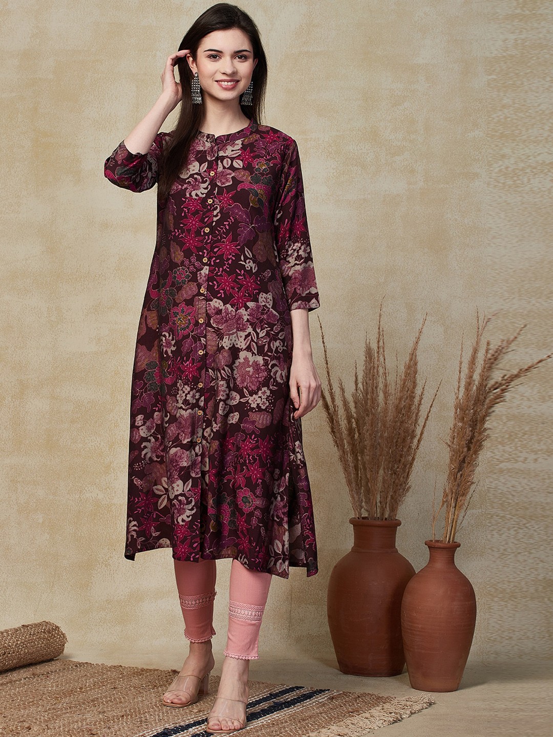 

FASHOR Women Floral Printed Thread Work Kurta, Brown