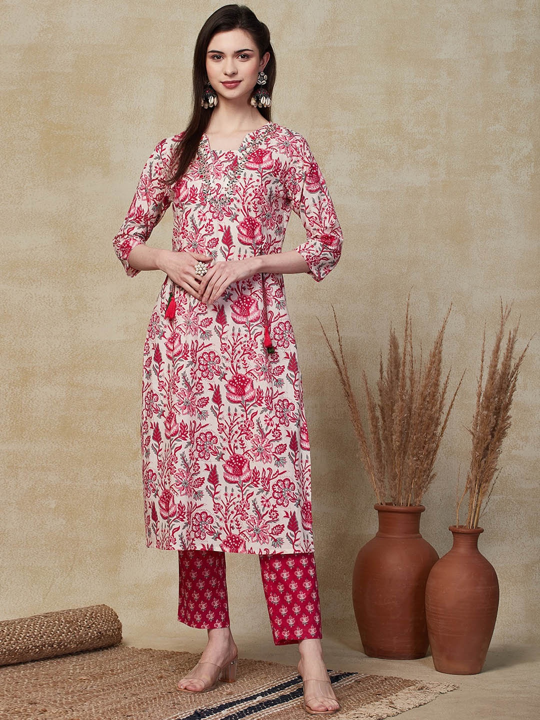 

FASHOR Floral Printed Regular Pure Cotton Kurta With Trousers, Pink