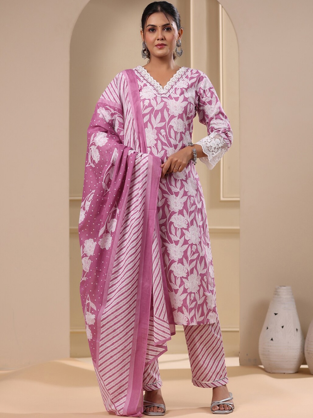 

FASHOR Floral Printed Regular Mirror Work Pure Cotton Kurta With Trousers & Dupatta, Lavender
