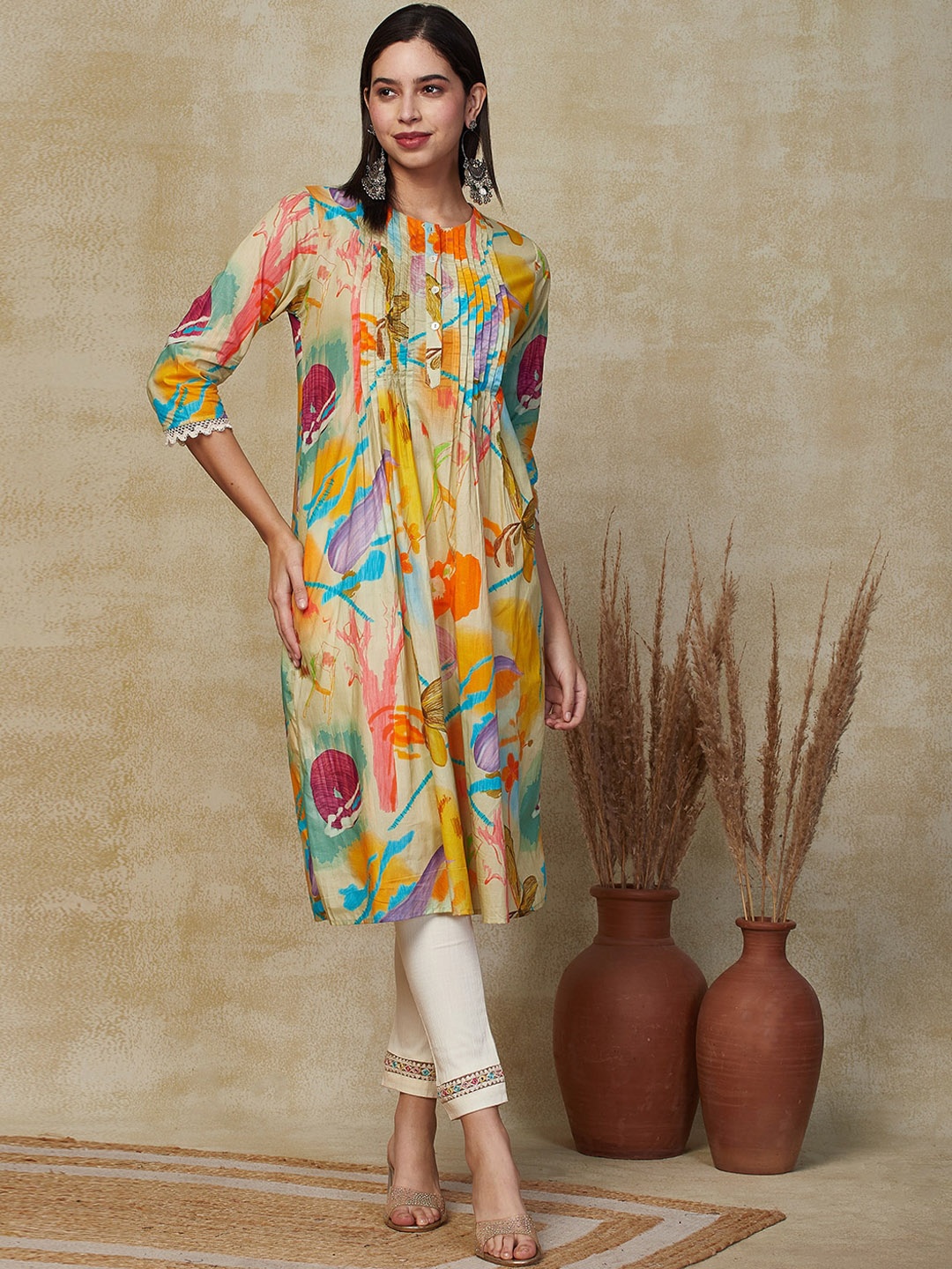 

FASHOR Women Printed Flared Sleeves Thread Work Kurta, Multi