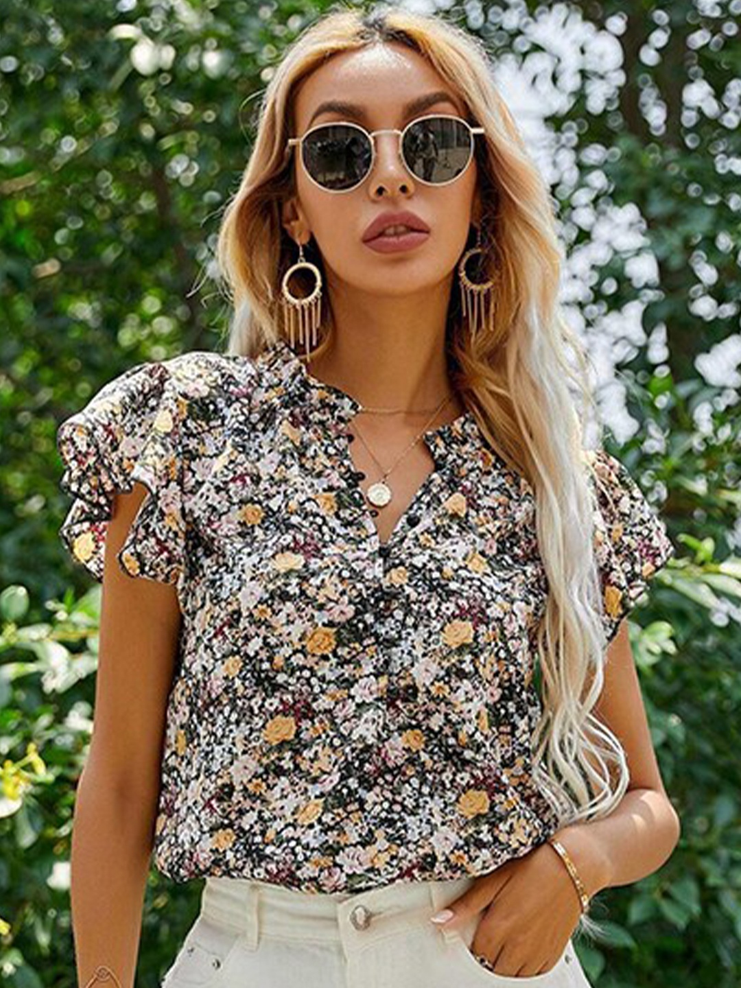

StyleCast Floral Printed Mandarin Collar Georgette Top, Black