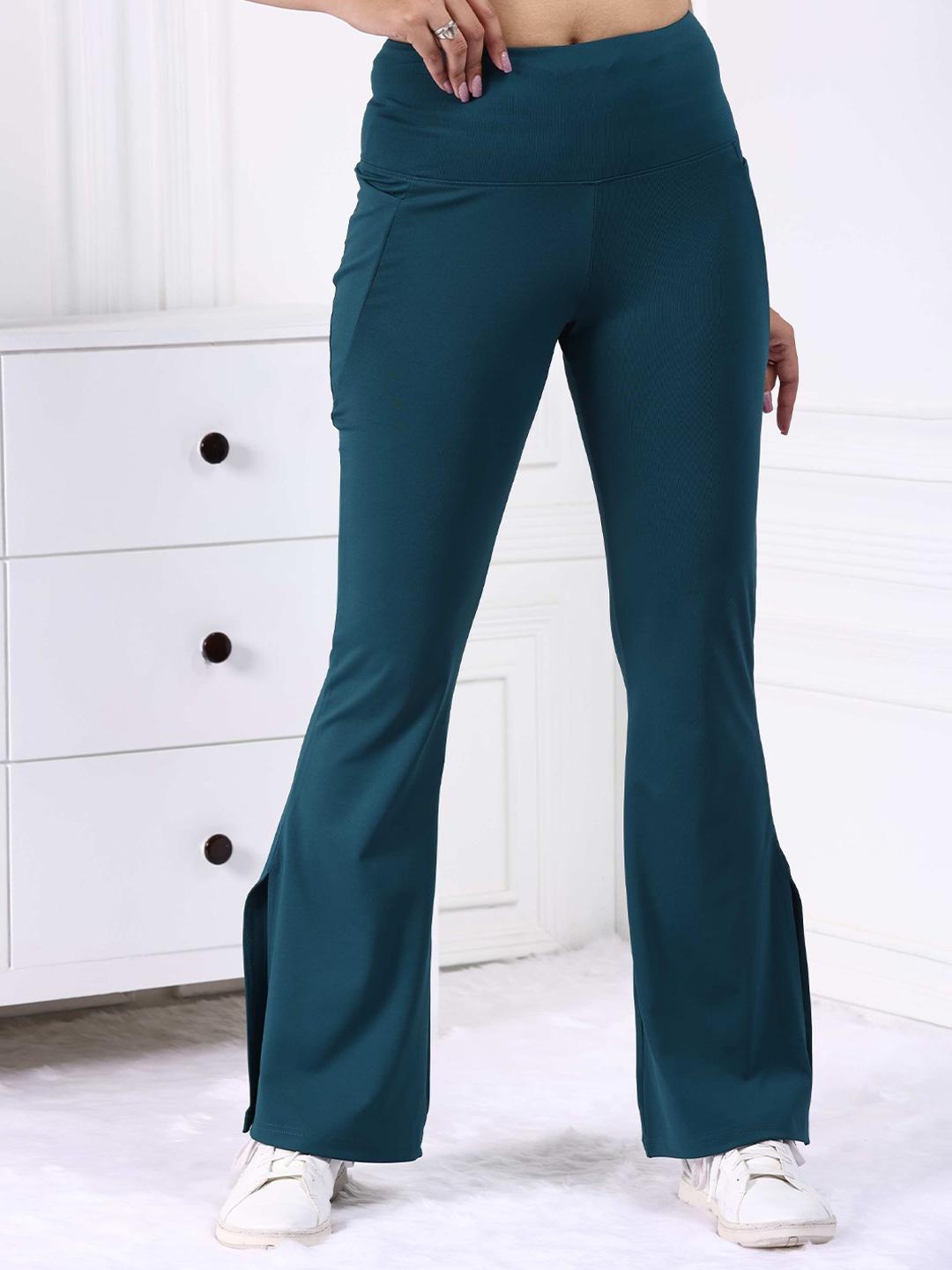 

Mlada Women Original Flared Low-Rise Lint Free Trousers, Teal