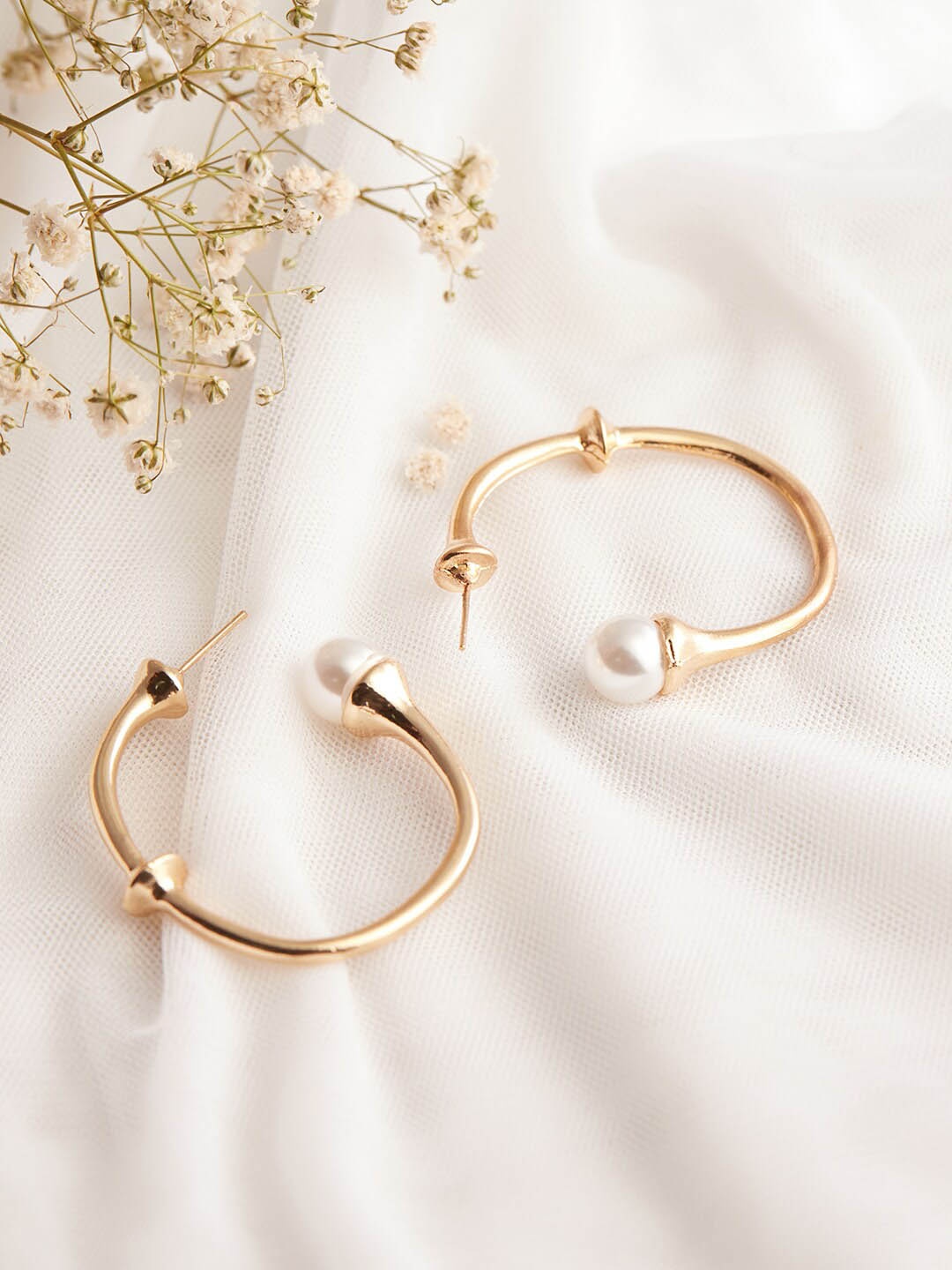 

TOKYO TALKIES X rubans FASHION ACCESSORIES Gold-Plated Beaded Half Hoop Earrings