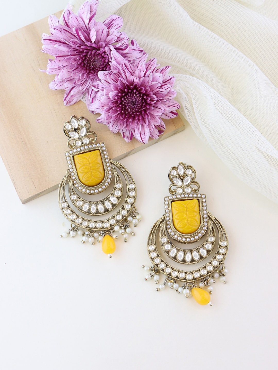 

I Jewels Gold-Plated Kundan Contemporary Chandbalis