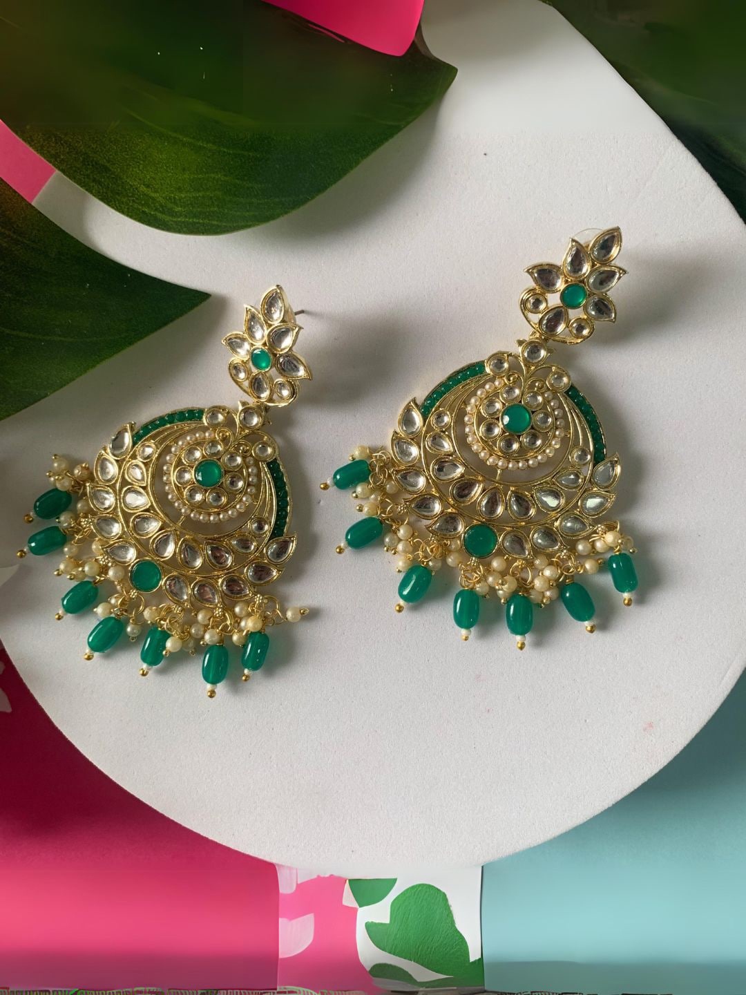

I Jewels Gold-Plated Kundan-Studded & Beaded Contemporary Chandbalis