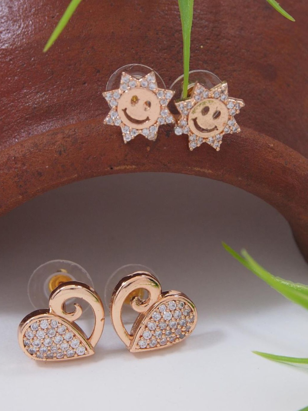 

I Jewels Set Of 2 Rose Gold-Plated Cubic Zirconia Heart Shaped Stud Earrings