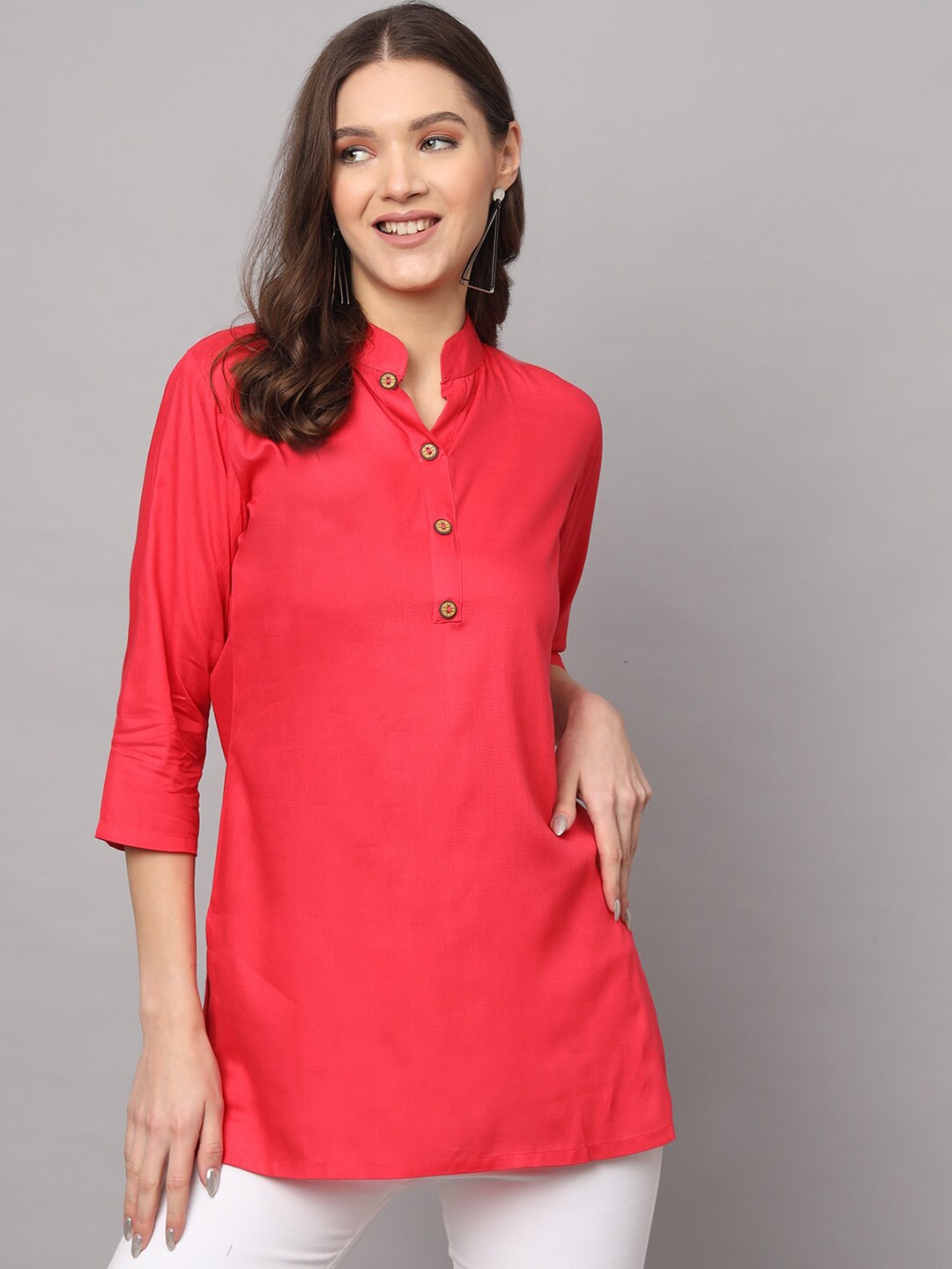 

Modestouze Attires Mandarin Collar Three-Quarter Sleeves Tunic, Red