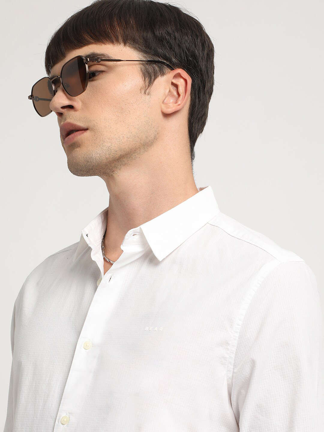 

THE BEAR HOUSE Slim Fit Cotton Casual Shirt, White