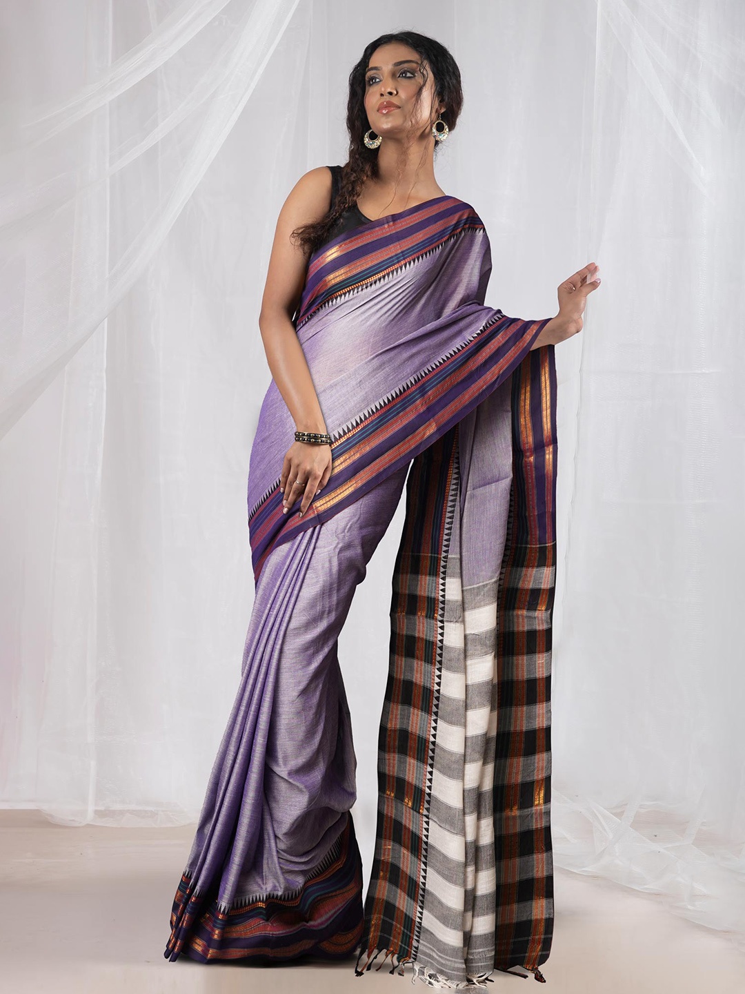 

Unnati Silks Pure Cotton Handloom Narayan Peth Saree, Blue