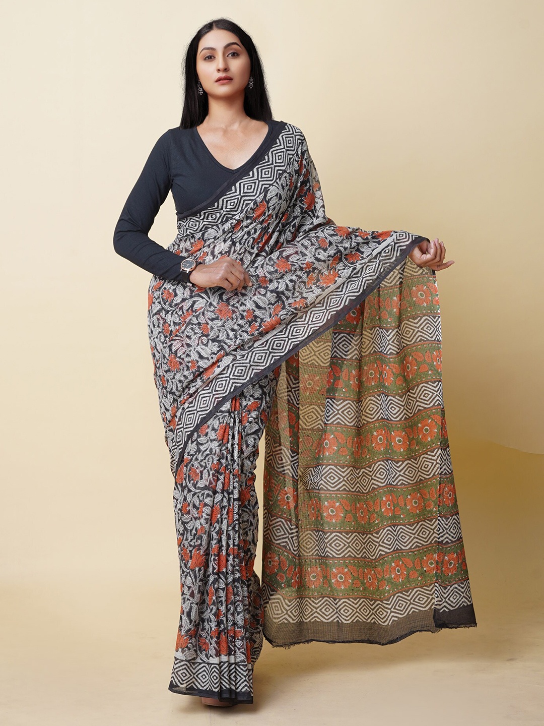 

Unnati Silks Floral Silk Cotton Kota Saree, Black