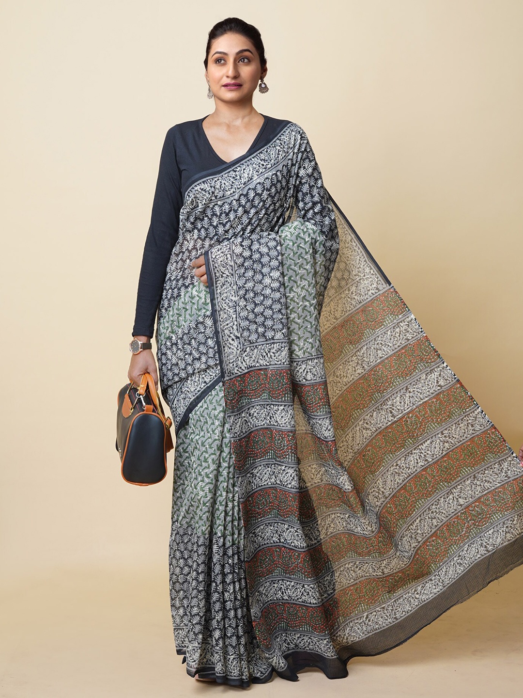 

Unnati Silks Floral Printed Kota Saree, Black