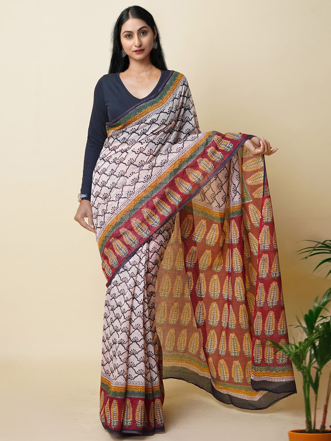 

Unnati Silks Floral Silk Cotton Handloom Kota Saree, Cream
