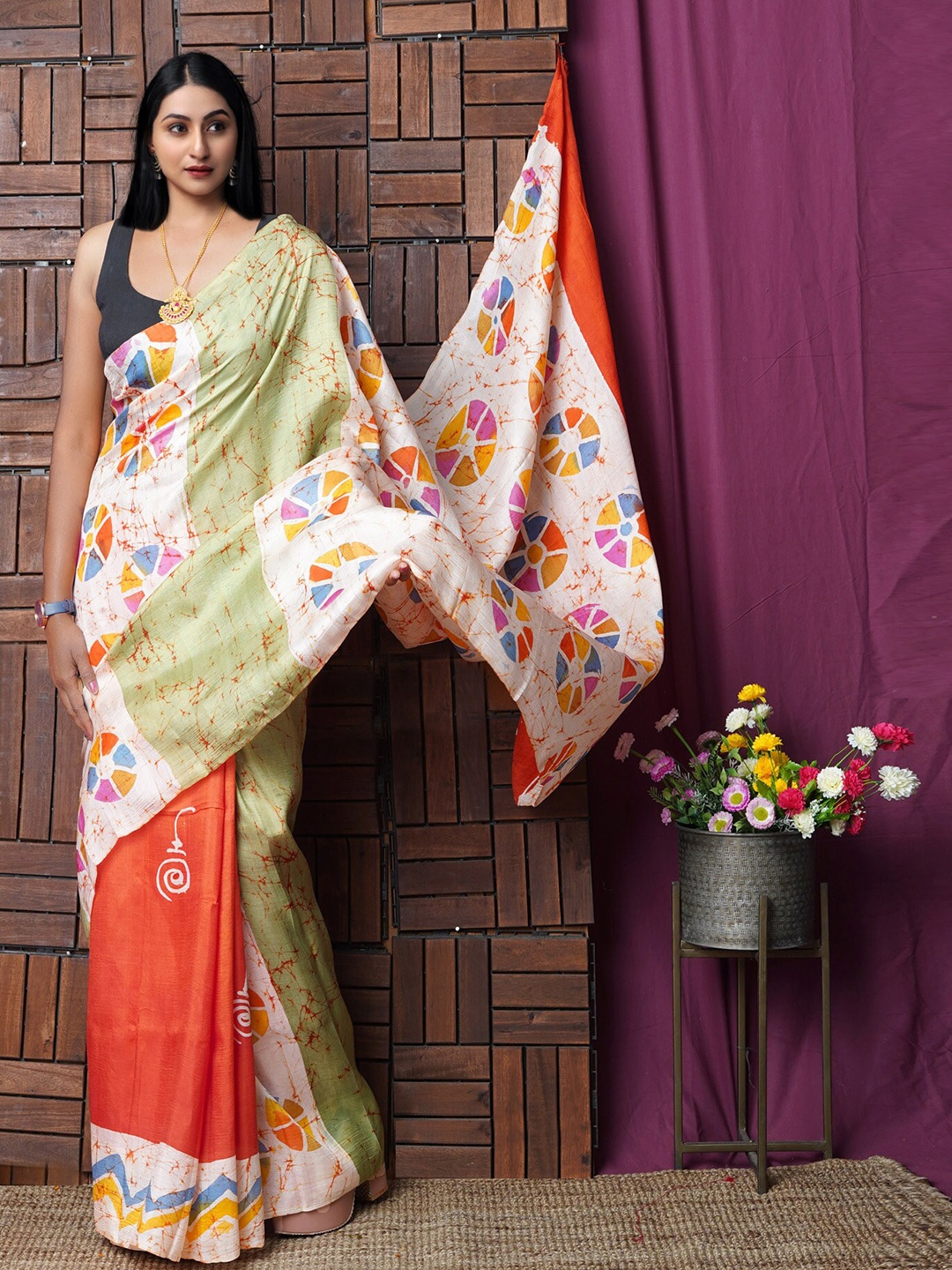 

Unnati Silks Ethnic Motifs Pure Silk Handloom Murshidabad Saree, Green