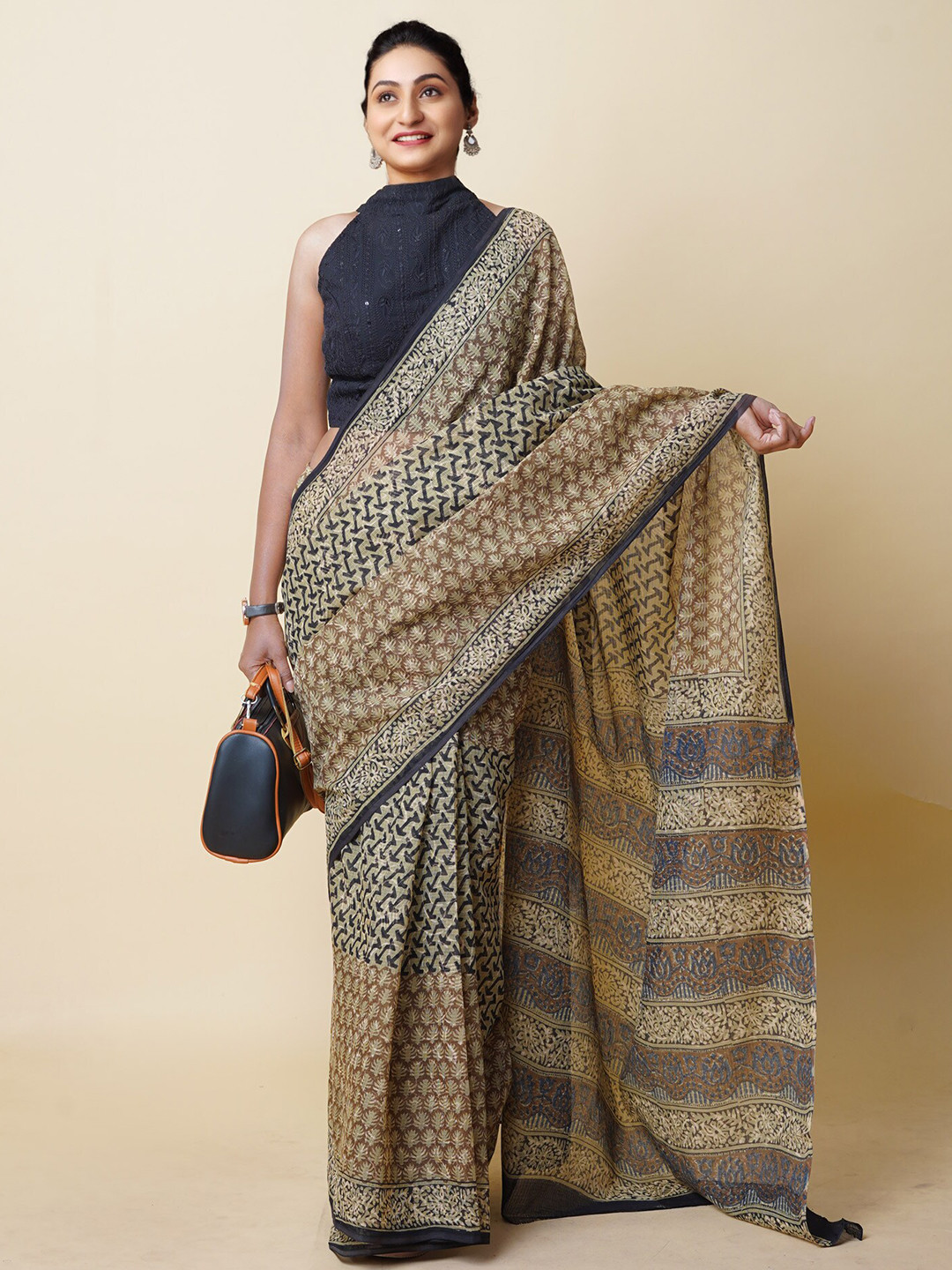 

Unnati Silks Floral Printed Handloom Kota Saree, Green