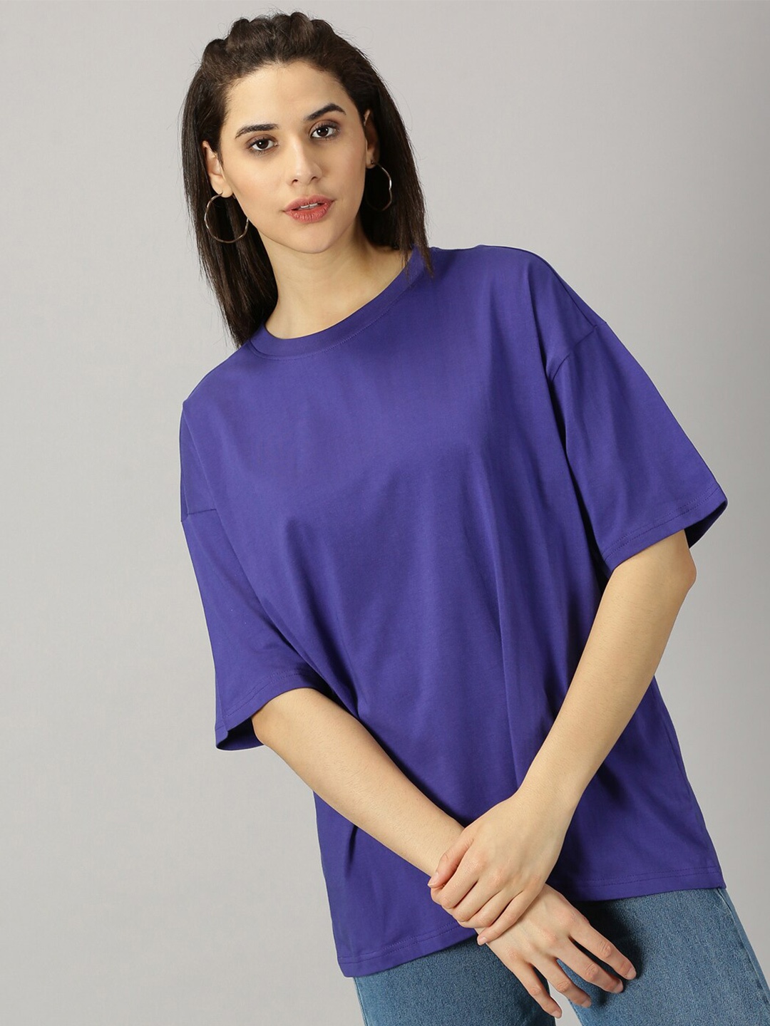 

THE HOLLANDER Round Neck Drop-Shoulder Sleeves Pure Cotton Oversized T-shirt, Blue