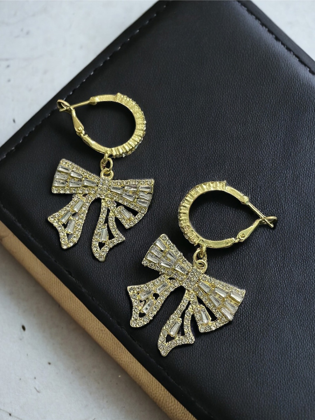 

ISHKAARA Gold-Plated Rhinestone-Studded Contemporary Hoop Earrings