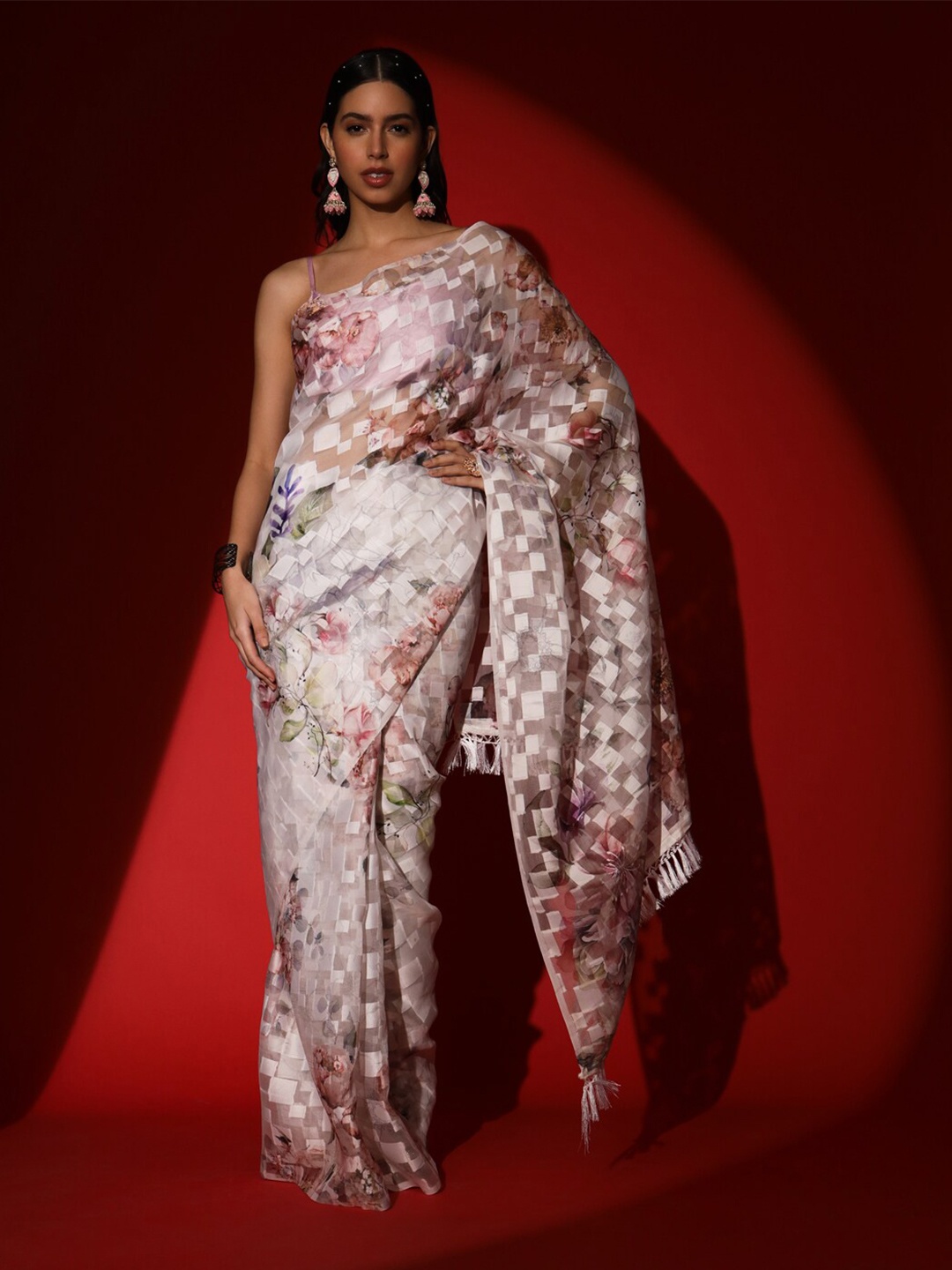 

Tikhi Imli Floral Printed Saree With Tassels, Off white