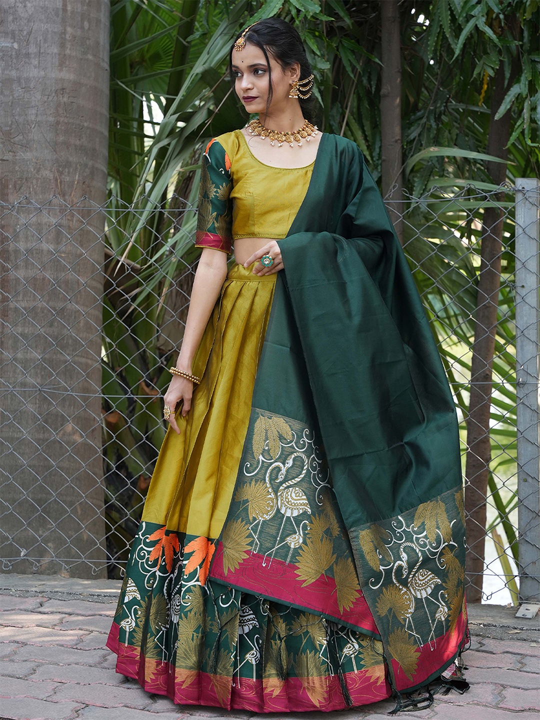 

Fabcartz Semi Stitched Lehenga & Unstitched Blouse With Dupatta, Yellow