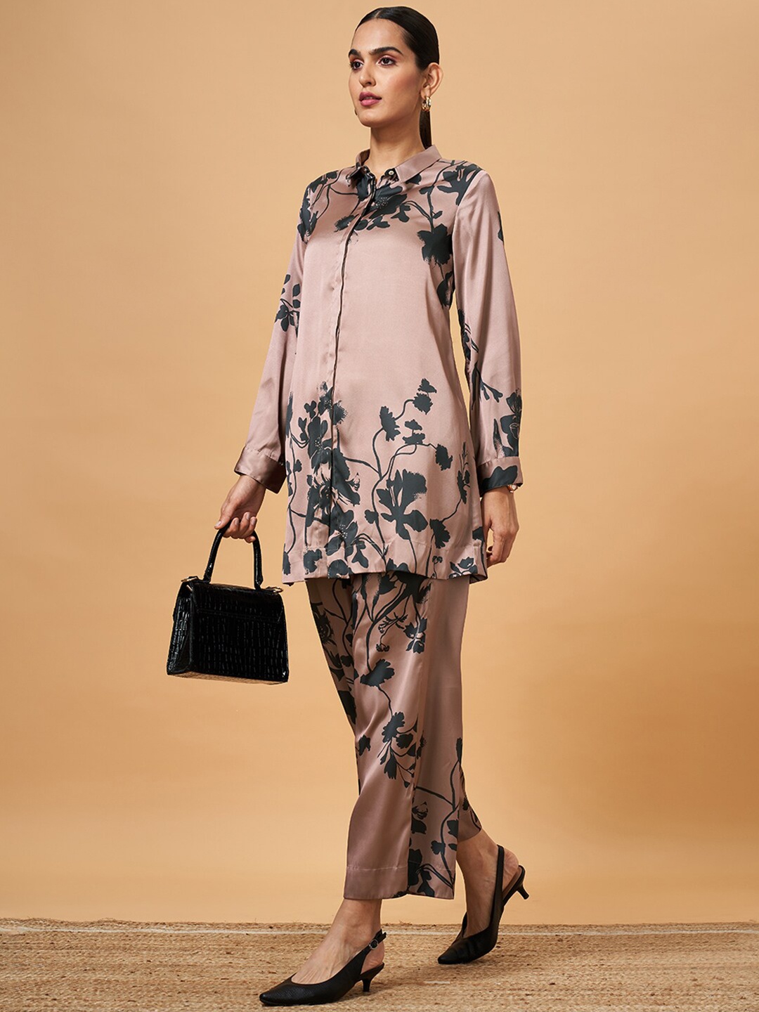 

Marigold Lane Printed Shirt With Palazzos Co-Ords, Beige