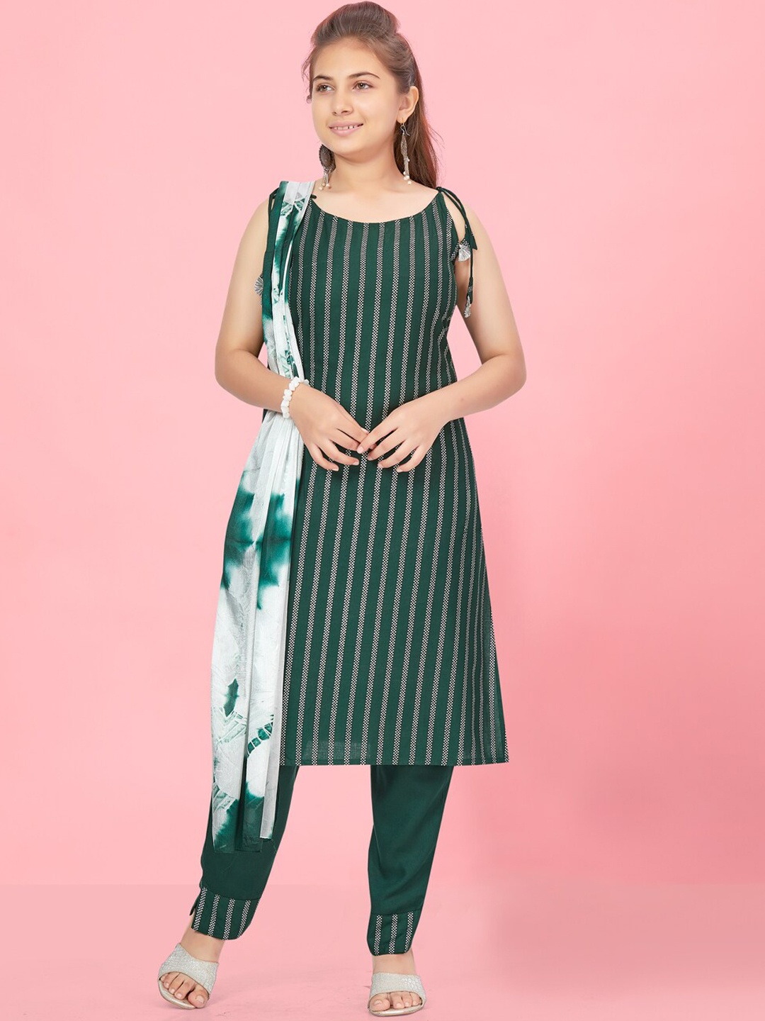 

BAESD Girls Striped Kurta with Salwar With Dupatta, Green