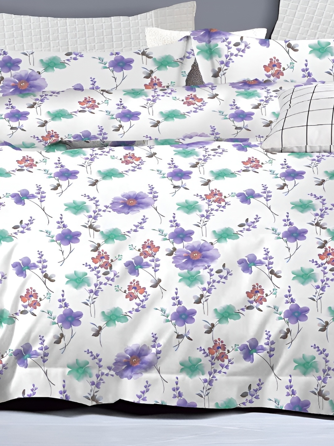 

Signature White & Green Floral 160 TC Queen Bedsheet with 2 Pillow Covers