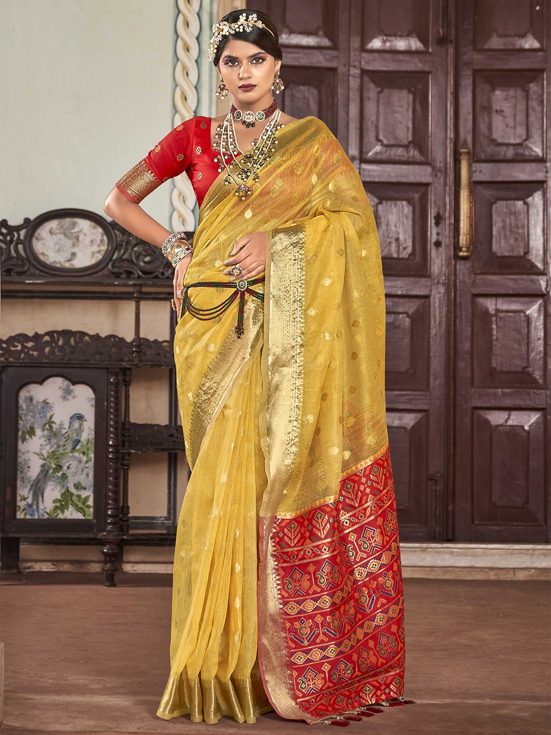 

Mitera Woven Design Zari Silk Cotton Banarasi Saree, Yellow