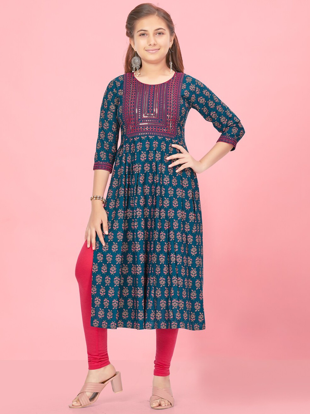 

BAESD Girls Floral Yoke Design Cotton Kurta, Turquoise blue