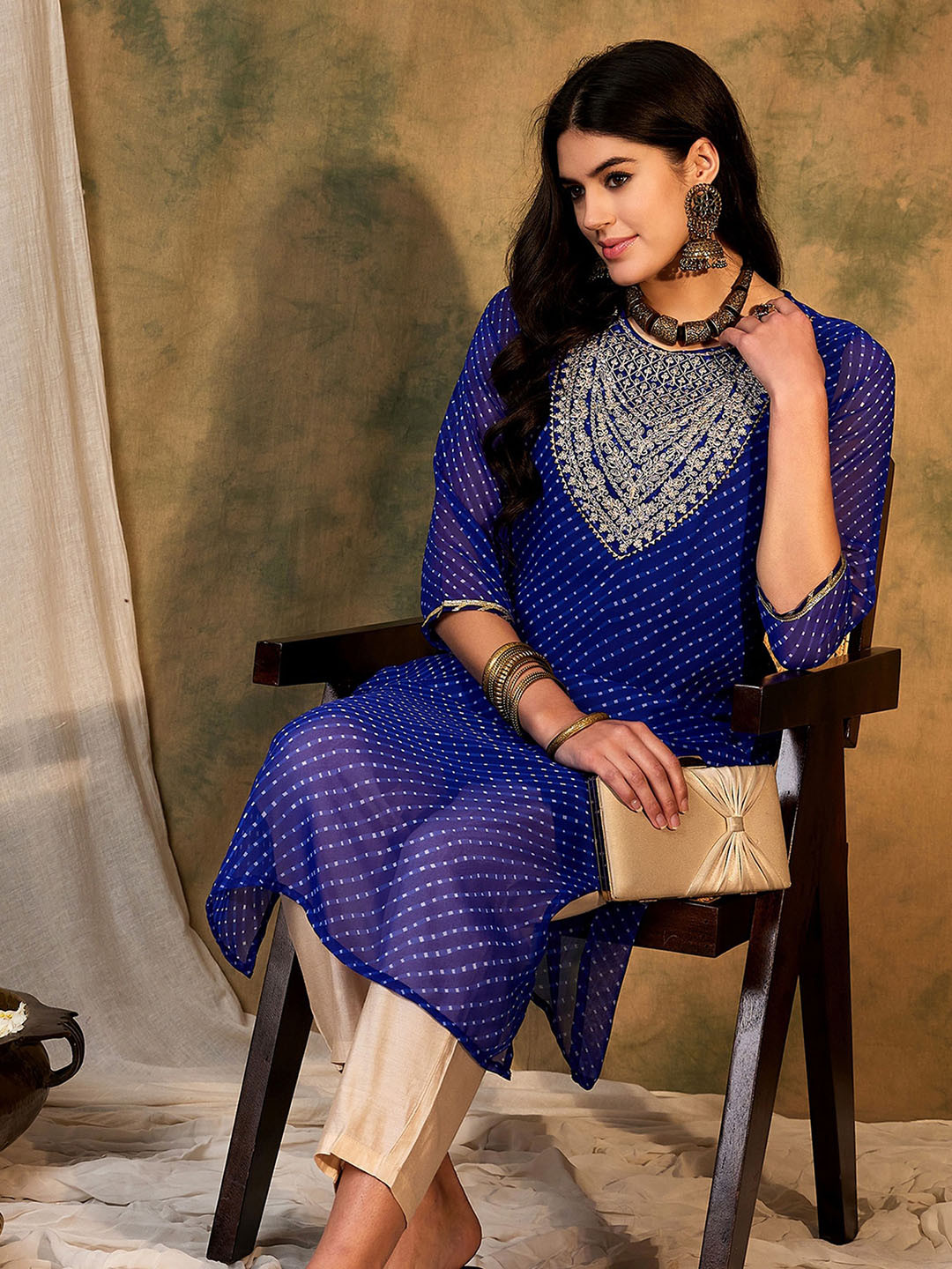 

Anouk Polka Dots Printed Yoke Design Straight Kurta, Blue