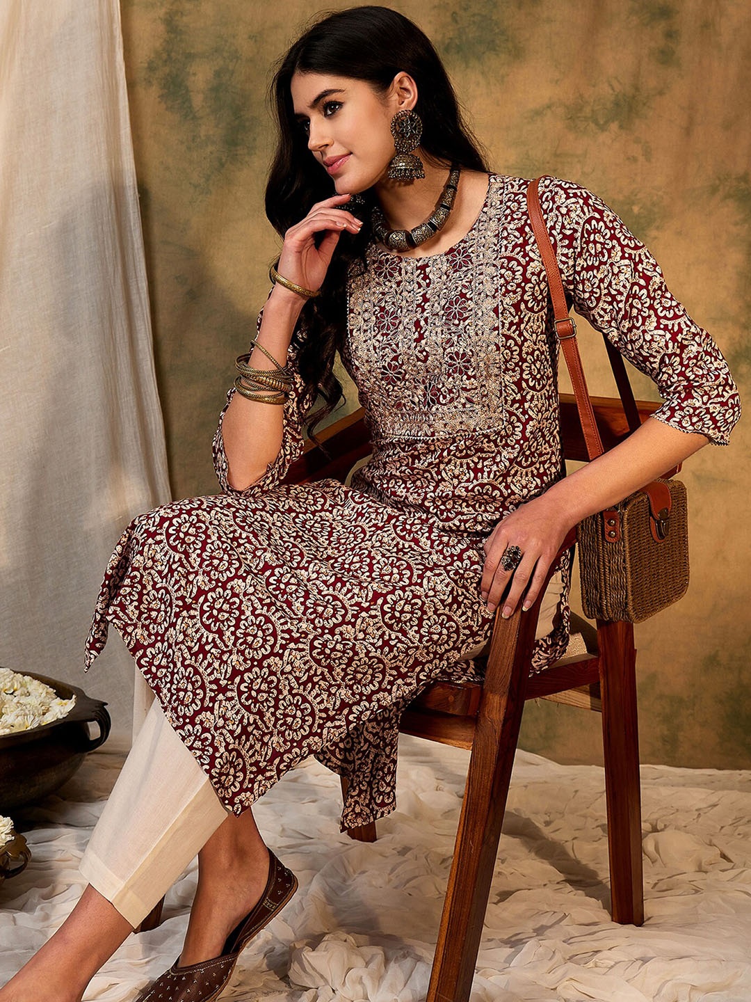 

Anouk Maroon Ethnic Motifs Printed Round Neck Straight Kurta