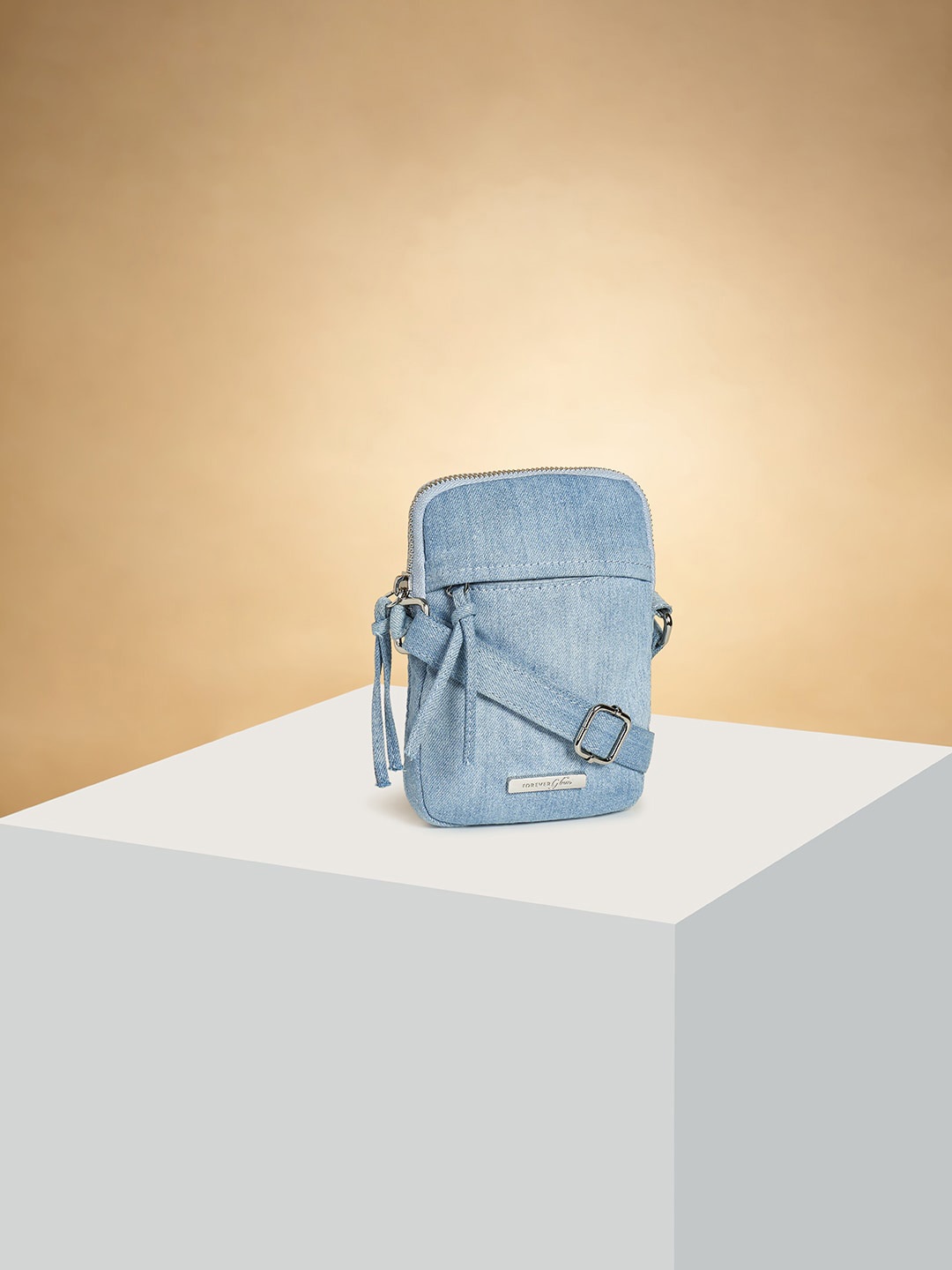 

Forever Glam by Pantaloons Structured Sling Bag, Blue