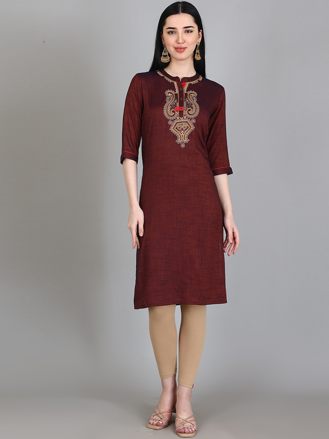 

Alena Ethnic Motifs Yoke Design Mandarin Collar Thread Work Straight Kurta, Magenta