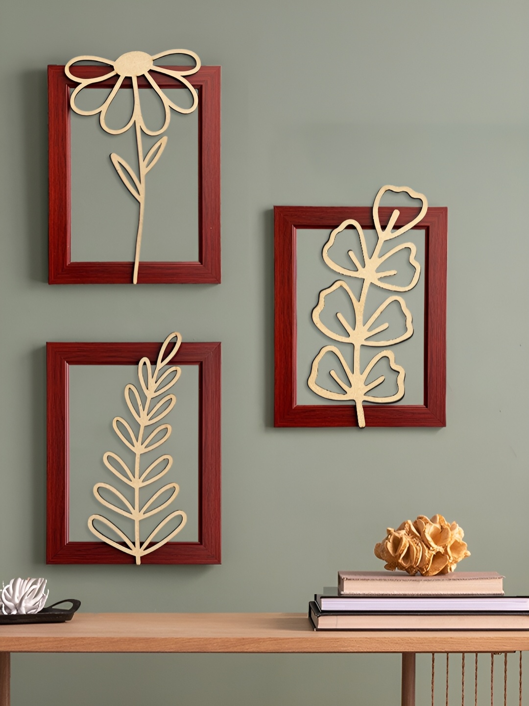 

Art Street 3 Pieces Brown & Beige 3D Flowers Embossed Wooden Wall Hangings