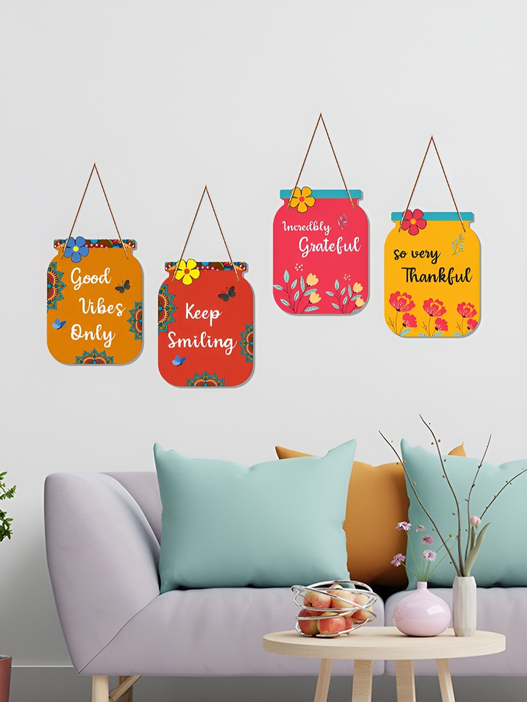 

ArtVibes Red & Pink 4 Pieces Printed Wooden Wall Hangings