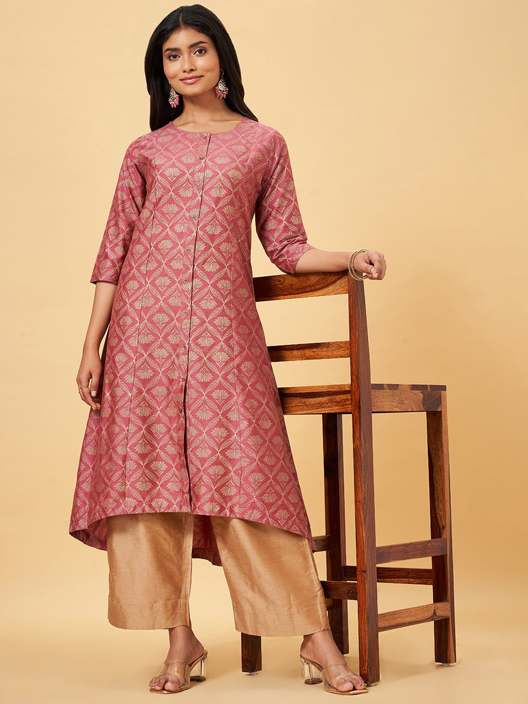 

RANGMANCH BY PANTALOONS Geometric Printed High-Low Straight Kurta, Peach