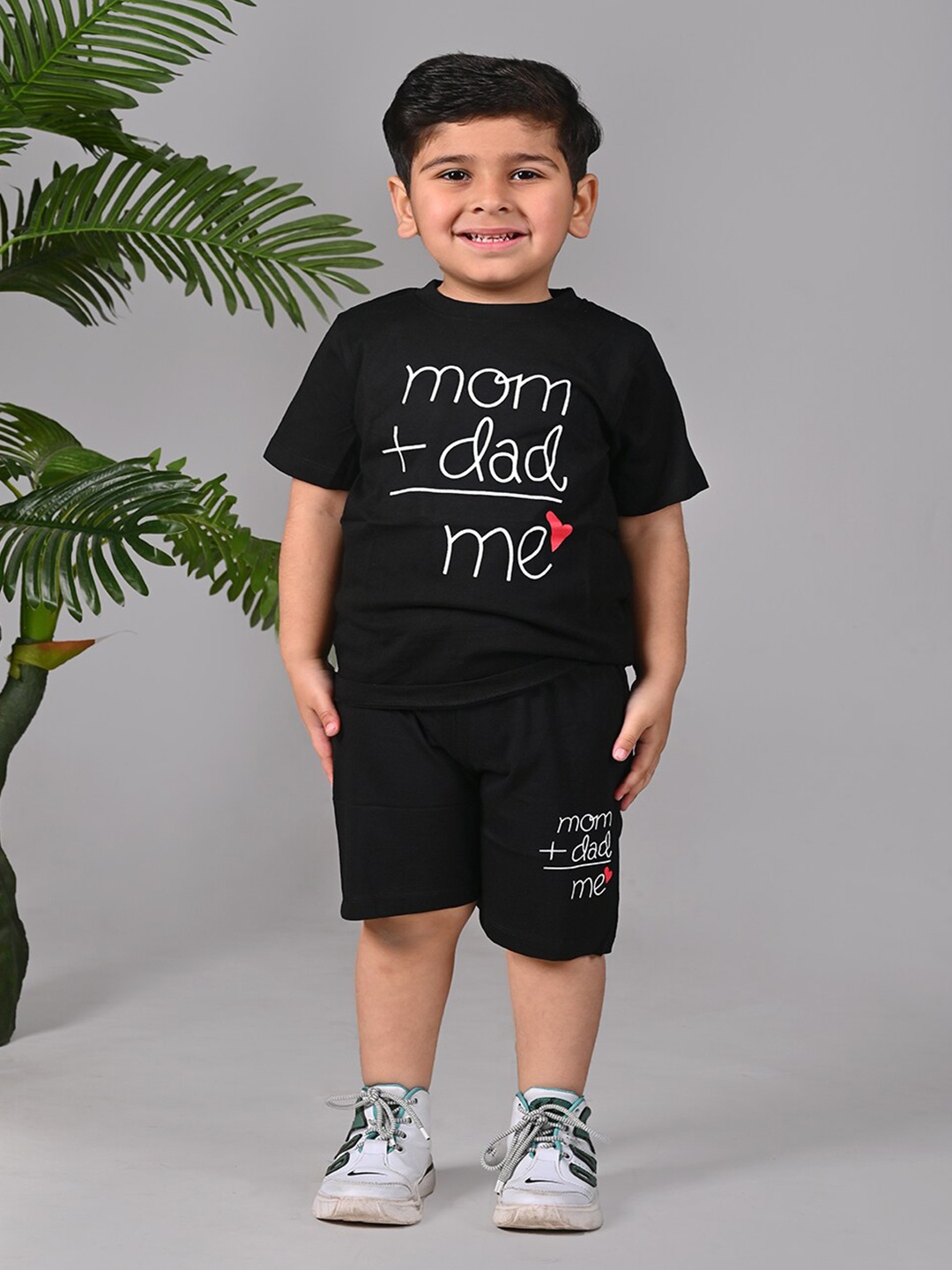 

BAESD Boys Typography Printed Pure Cotton T-shirt with Capris, Black