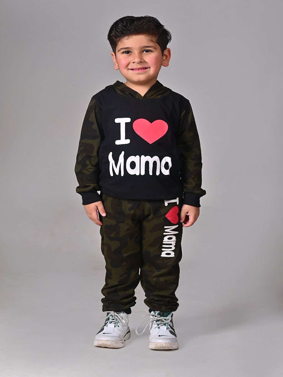 

BAESD Boys Printed Hooded Pure Cotton Sweatshirt with Joggers, Black