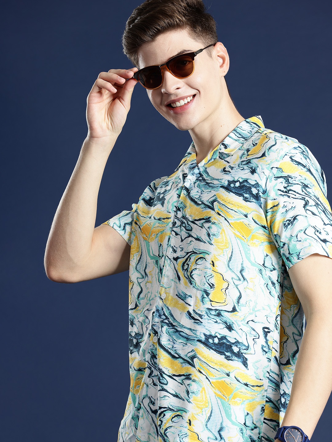 

Mast & Harbour Men Printed Cuban Collar Casual Shirt, Multi