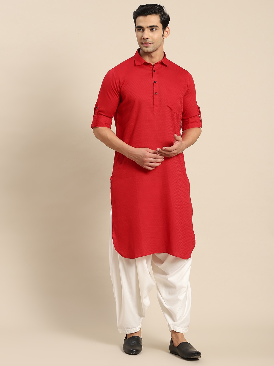 

RAJUBHAI HARGOVINDAS Geometric Woven Design Roll-Up Sleeves Pure Cotton Kurta With Salwar, Red